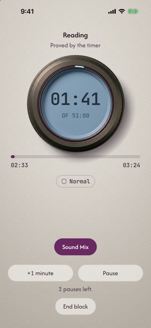 The block timer running, with the time remaining on a round dial.